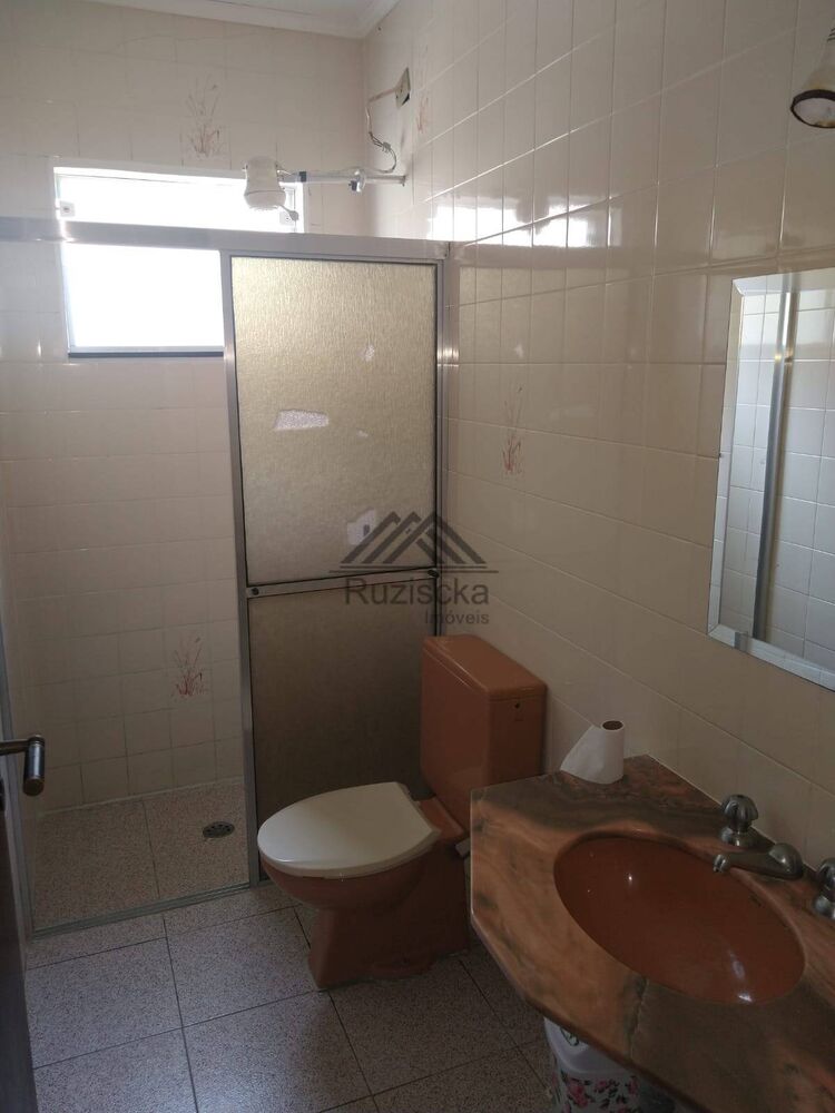 Casa, 5 quartos, 261 m² - Foto 1