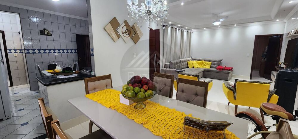 Casa, 2 quartos, 169 m² - Foto 2