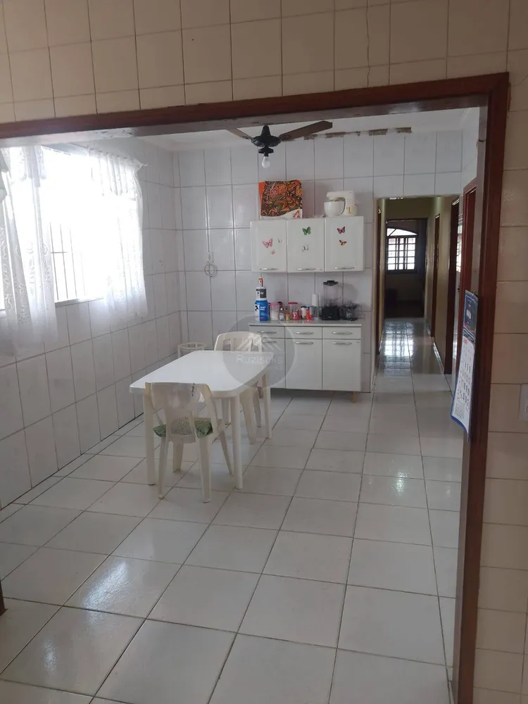 Casa, 3 quartos, 167 m² - Foto 3