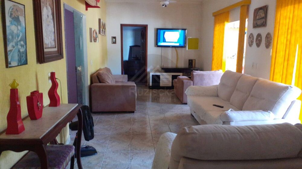 Chácara, 3 quartos, 2400 m² - Foto 11