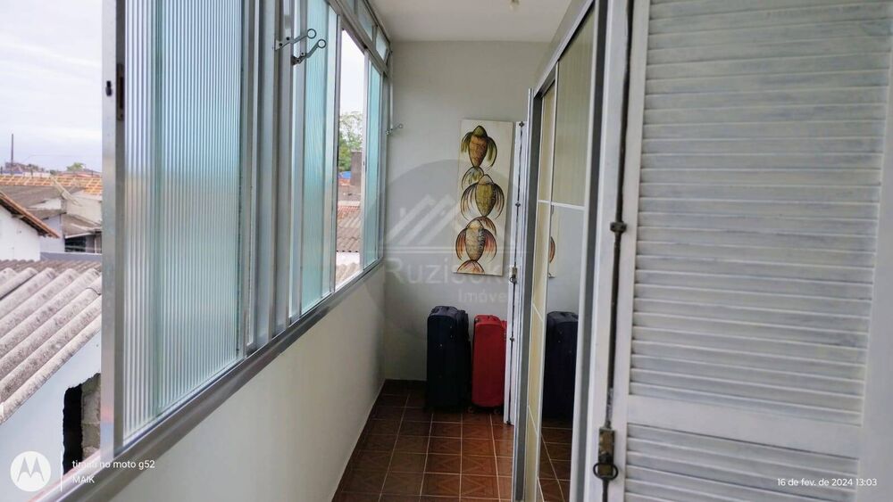 Casa, 3 quartos, 218 m² - Foto 2