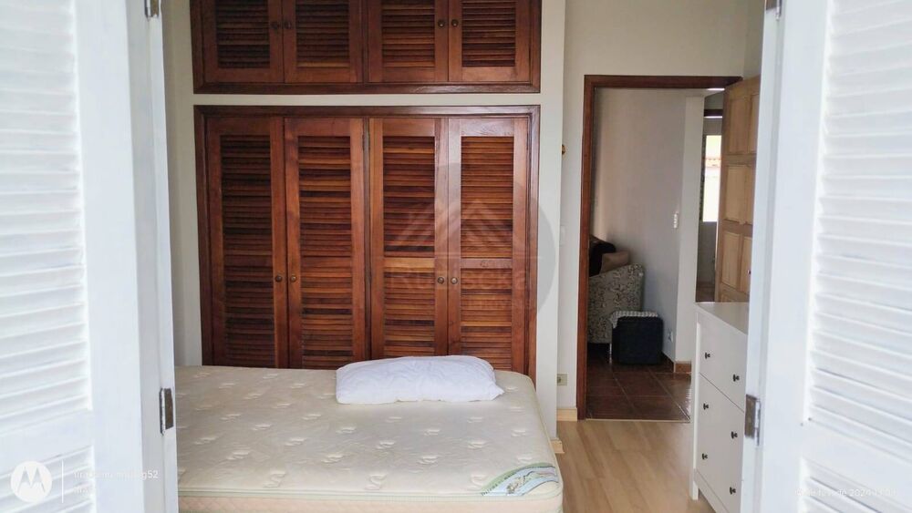 Casa, 3 quartos, 218 m² - Foto 4