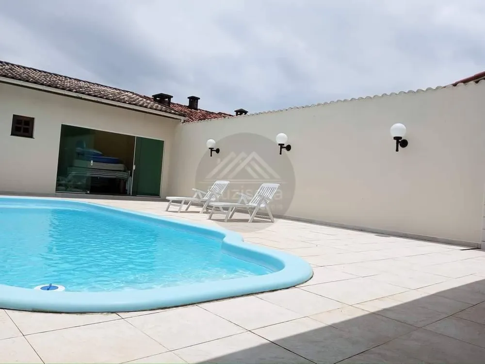 Casa, 5 quartos, 224 m² - Foto 2