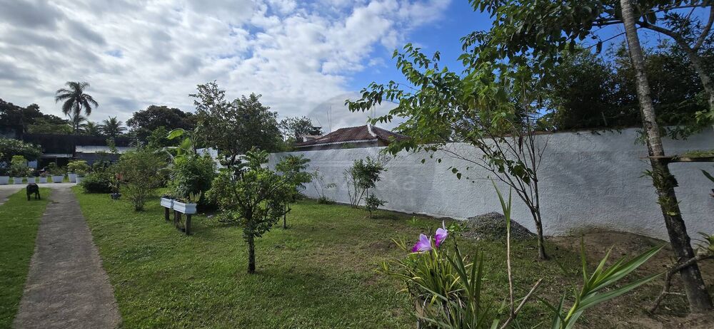 Chácara à venda com 1 quarto, 140m² - Foto 1