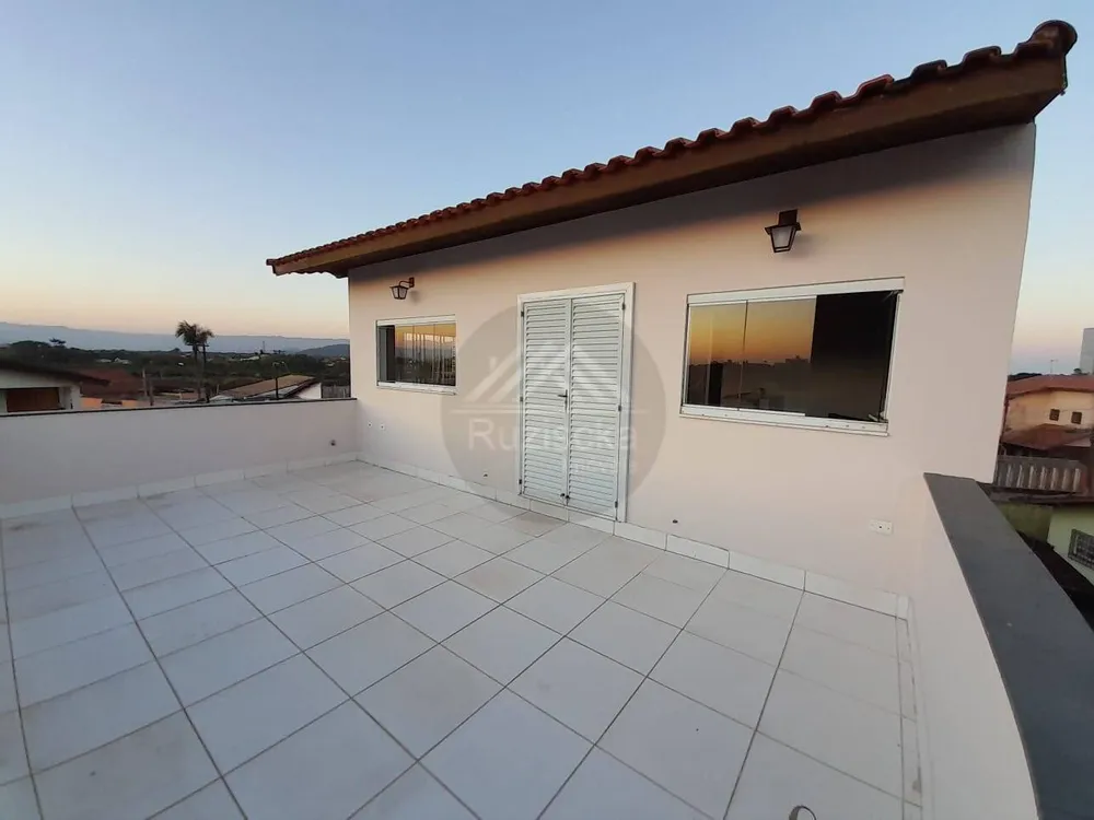 Casa, 6 quartos, 315 m² - Foto 2