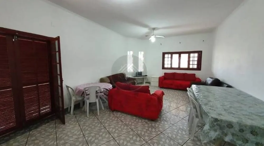 Casa, 3 quartos, 240 m² - Foto 13