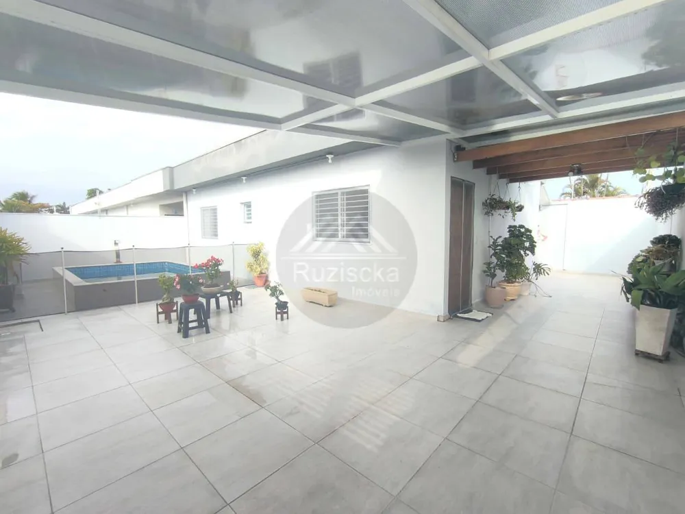 Casa, 2 quartos, 66 m² - Foto 1
