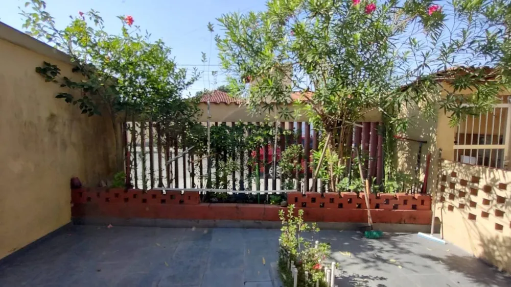 Casa, 3 quartos, 182 m² - Foto 2