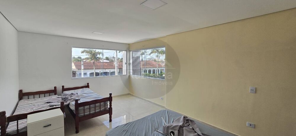 Casa, 4 quartos, 310 m² - Foto 1