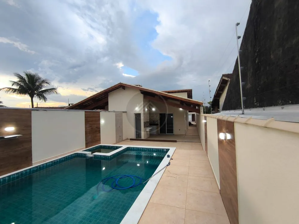 Casa, 2 quartos, 92 m² - Foto 1