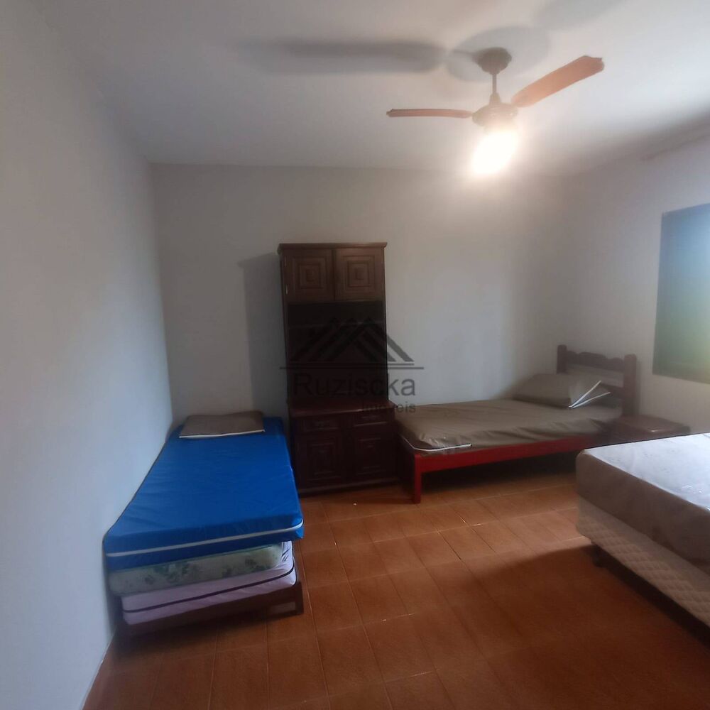 Casa à venda com 2 quartos, 80m² - Foto 7