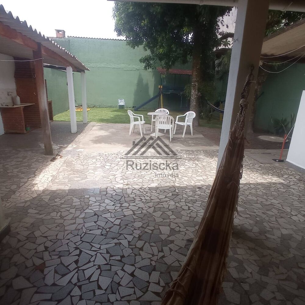 Casa à venda com 2 quartos, 80m² - Foto 13