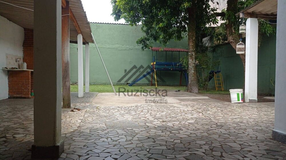 Casa à venda com 2 quartos, 80m² - Foto 16
