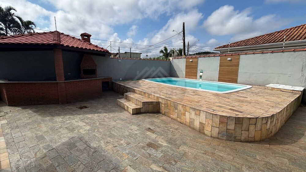 Casa, 4 quartos, 186 m² - Foto 1