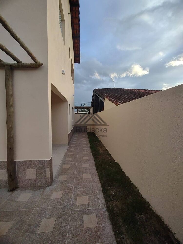 Casa, 2 quartos, 71 m² - Foto 1