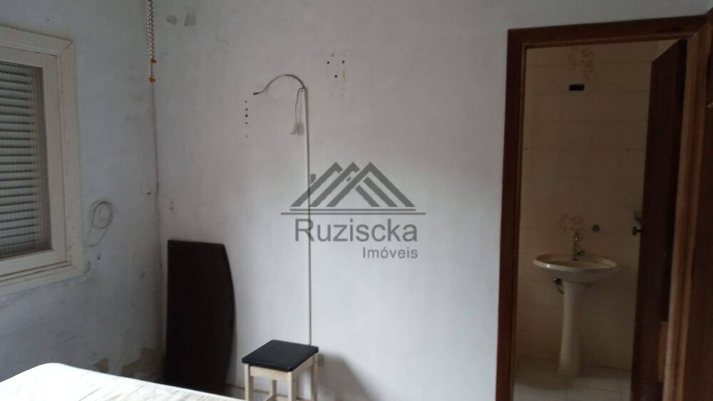 Casa, 5 quartos, 206 m² - Foto 1