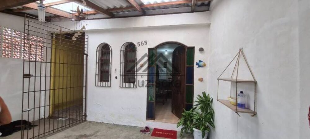 Casa, 2 quartos, 67 m² - Foto 1