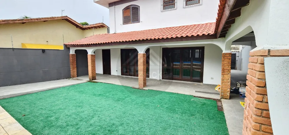 Casa, 3 quartos, 152 m² - Foto 1