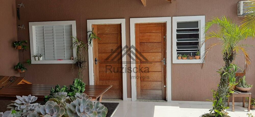 Casa, 3 quartos, 170 m² - Foto 3