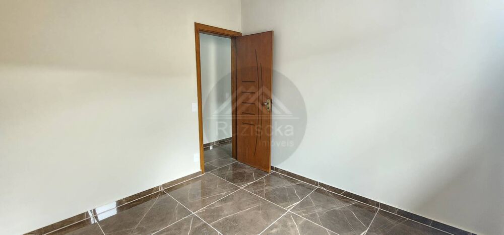 Casa, 3 quartos, 113 m² - Foto 2