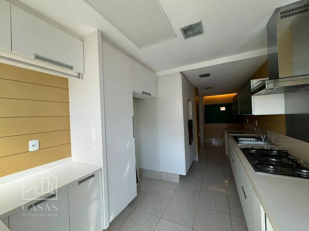 Apartamento, 3 quartos, 205 m² - Foto 1