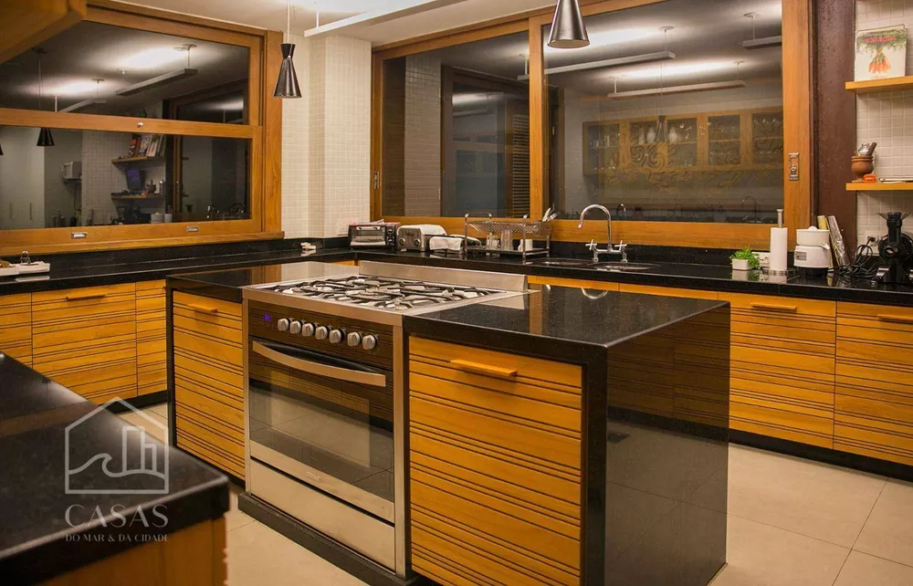 Casa, 6 quartos, 850 m² - Foto 19