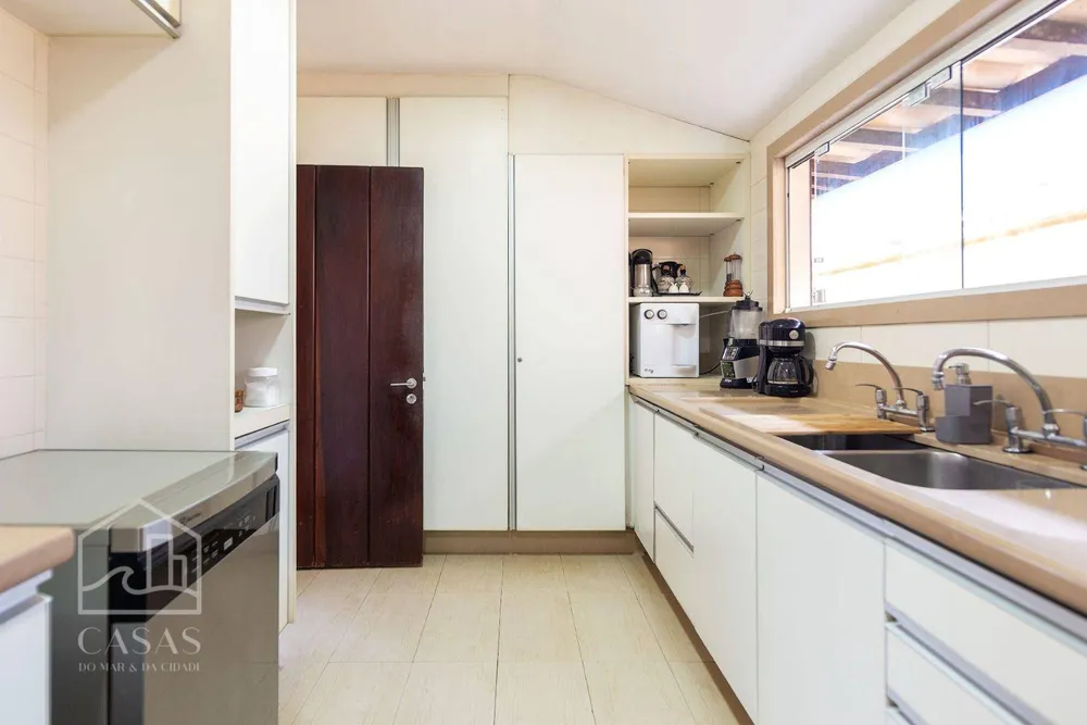 Casa, 6 quartos, 600 m² - Foto 1