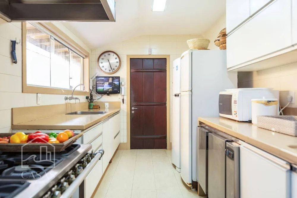 Casa, 6 quartos, 600 m² - Foto 37