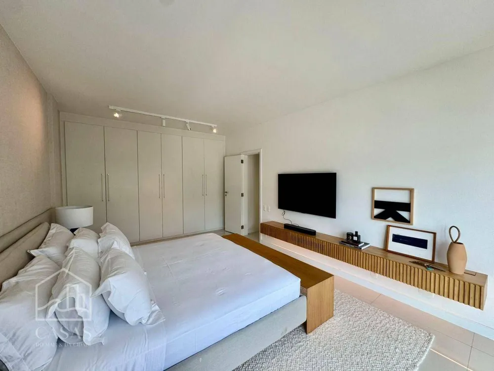 Apartamento, 3 quartos, 230 m² - Foto 11