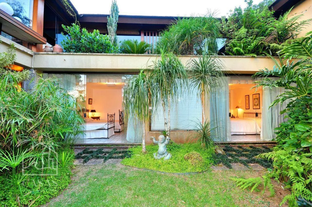 Casa, 9 quartos, 2300 m² - Foto 1