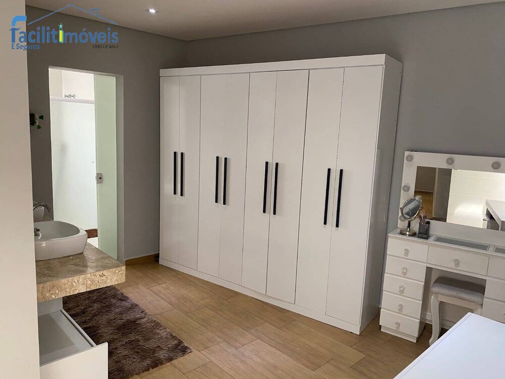 Casa, 3 quartos, 239 m² - Foto 7