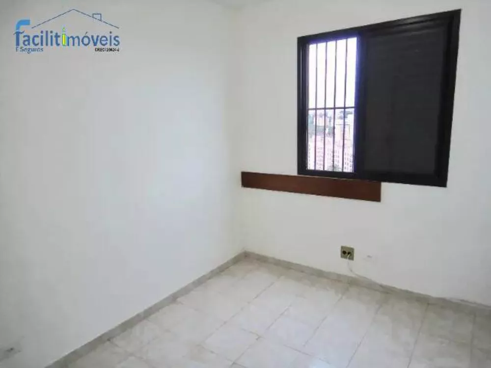 Apartamento à venda com 2 quartos, 45m² - Foto 12