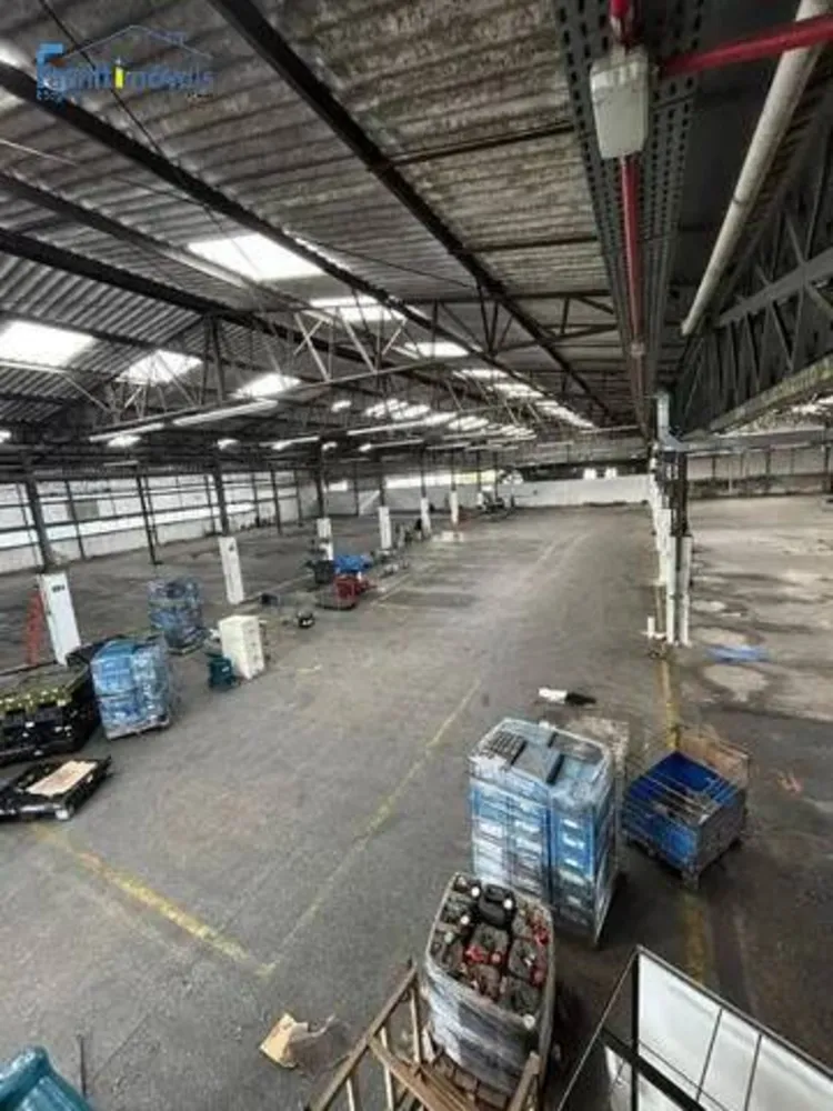 Depósito-Galpão, 3700 m² - Foto 1