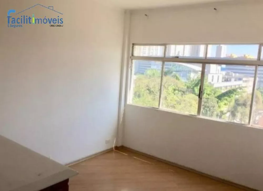 Apartamento à venda com 2 quartos, 77m² - Foto 1