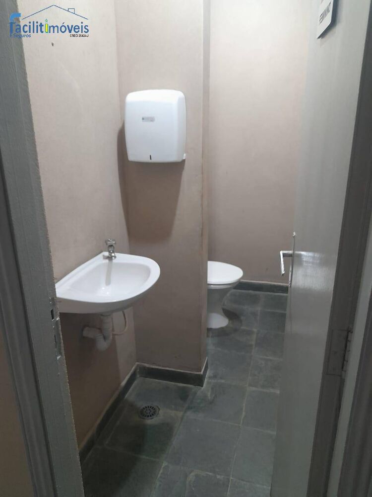 Sala-Conjunto, 1690 m² - Foto 4