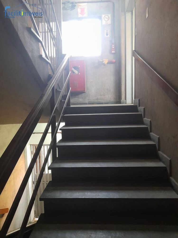 Sala-Conjunto, 1690 m² - Foto 3