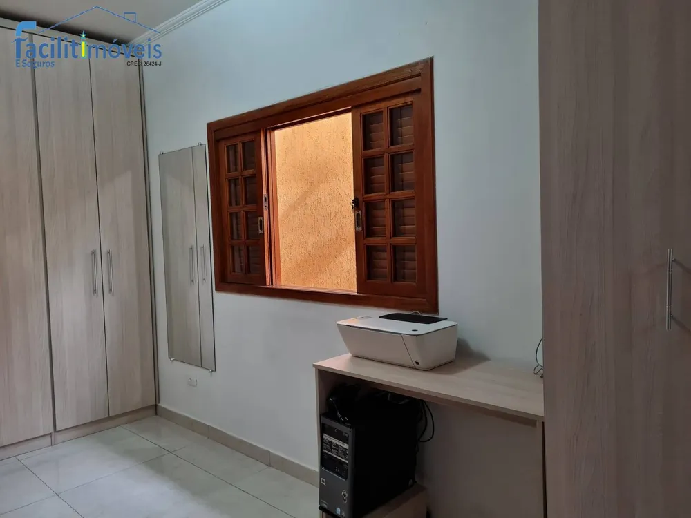 Casa, 3 quartos, 137 m² - Foto 2