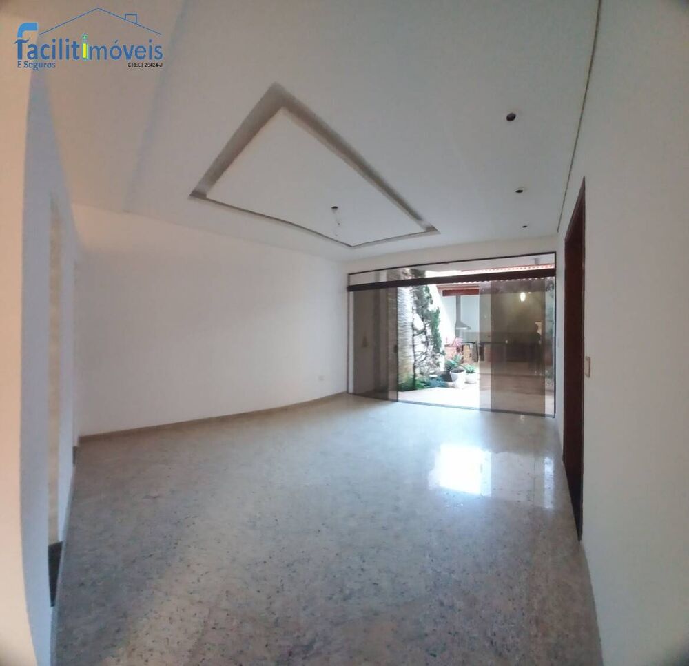 Sobrado, 3 quartos, 354 m² - Foto 2