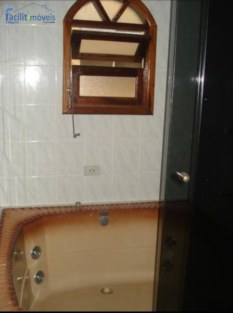 Sobrado, 4 quartos, 220 m² - Foto 2