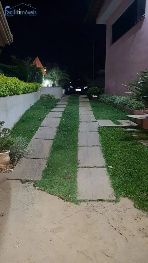 Casa, 3 quartos, 1000 m² - Foto 1