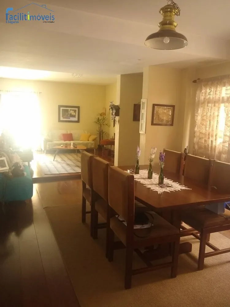 Sobrado, 4 quartos, 313 m² - Foto 1
