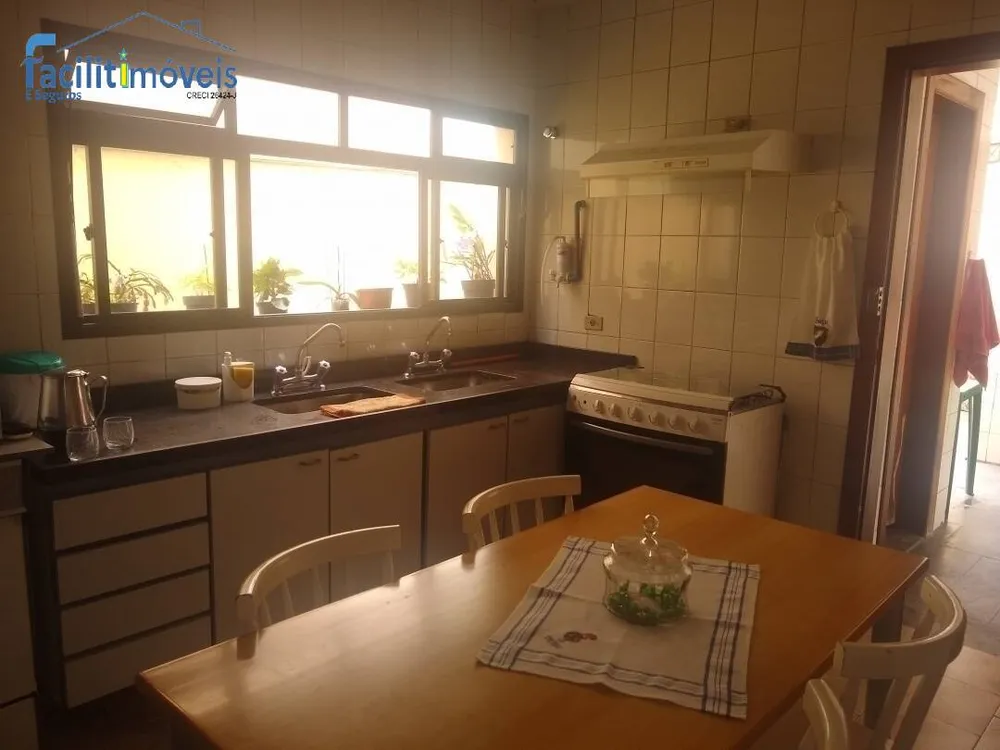 Sobrado, 4 quartos, 313 m² - Foto 2