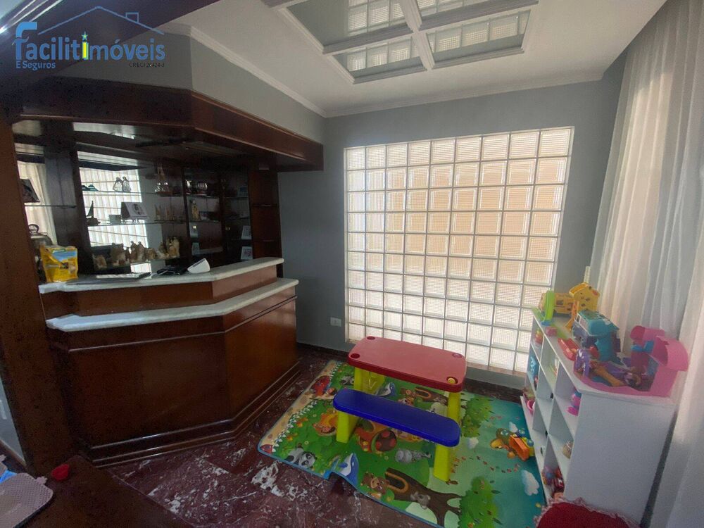 Casa, 4 quartos, 360 m² - Foto 2
