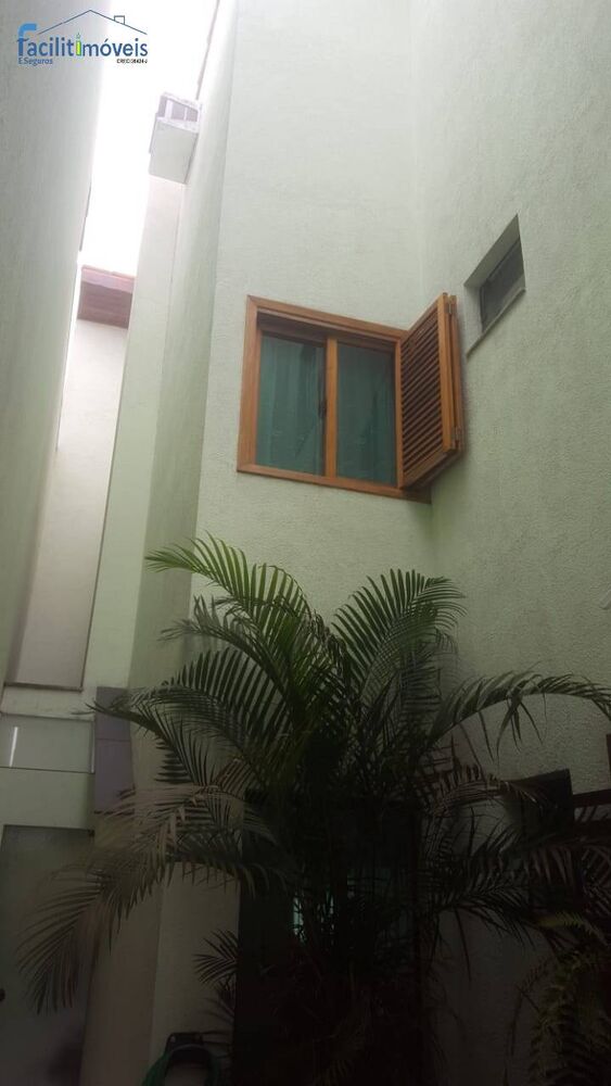Casa à venda e aluguel com 3 quartos, 300m² - Foto 4