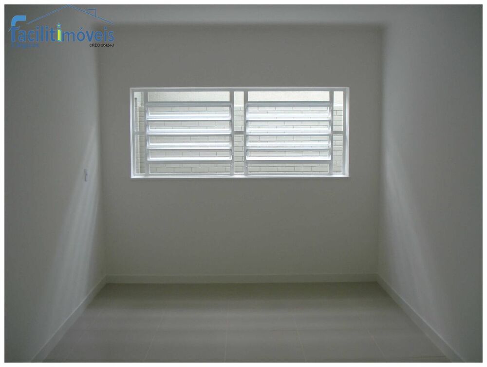 Sobrado, 3 quartos, 243 m² - Foto 4