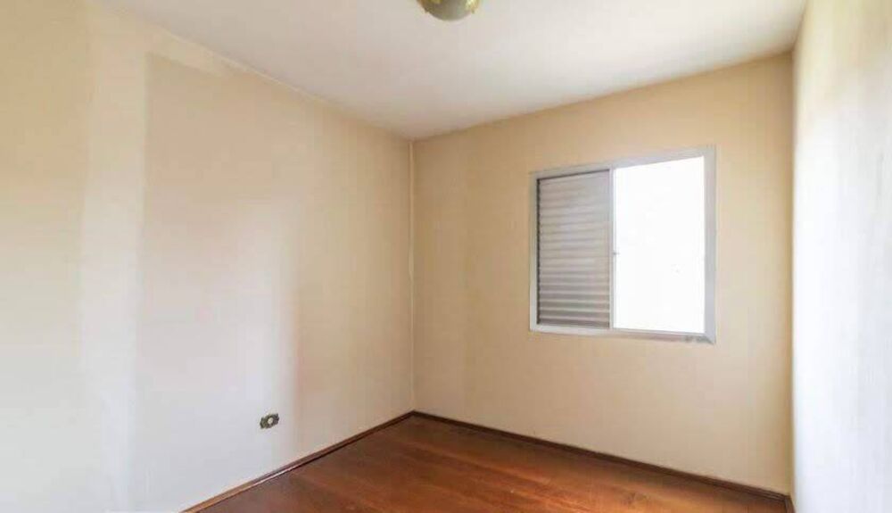 Apartamento à venda com 2 quartos, 60m² - Foto 5