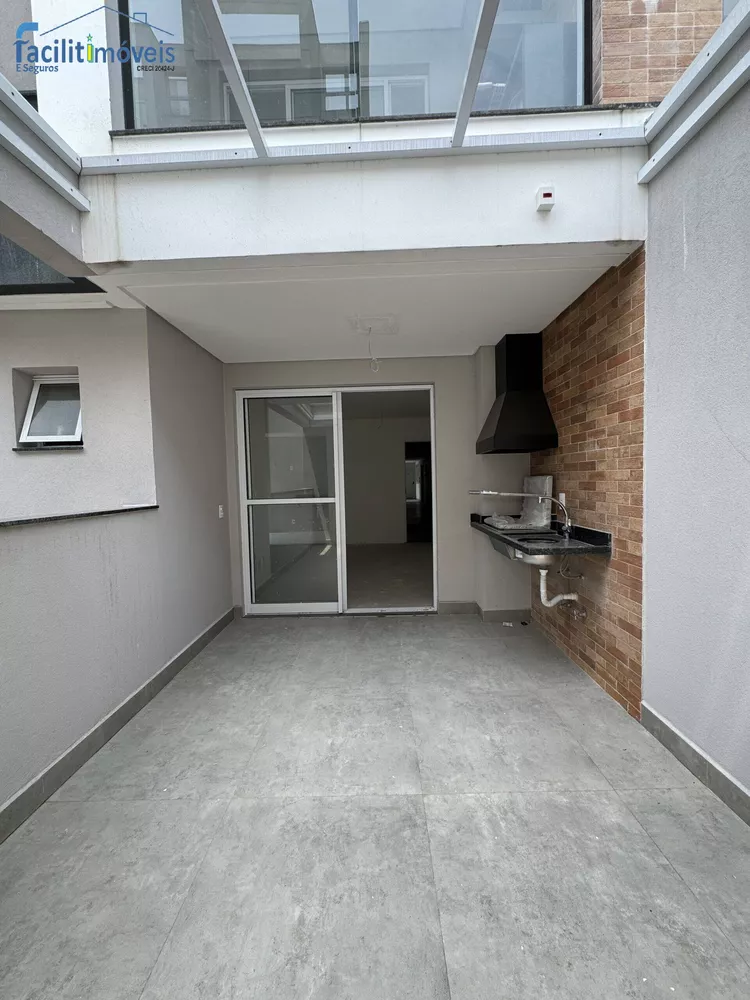 Apartamento à venda com 2 quartos, 65m² - Foto 1