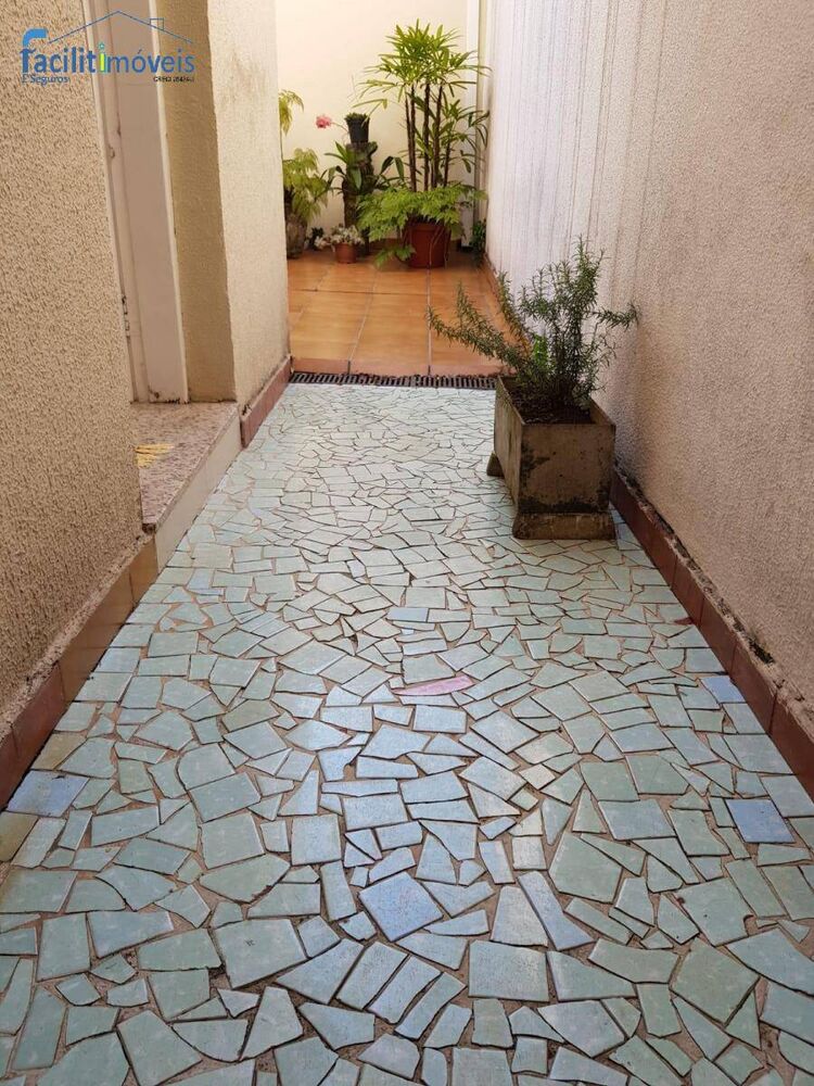 Casa, 3 quartos, 184 m² - Foto 1