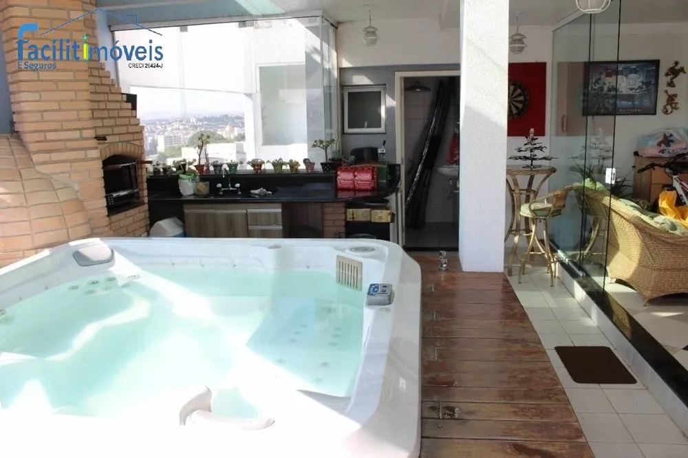 Cobertura, 3 quartos, 172 m² - Foto 2