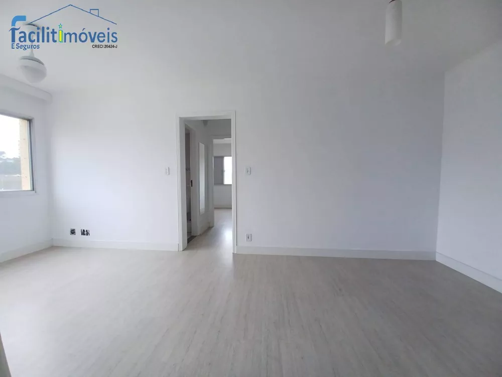 Apartamento à venda com 2 quartos, 69m² - Foto 4